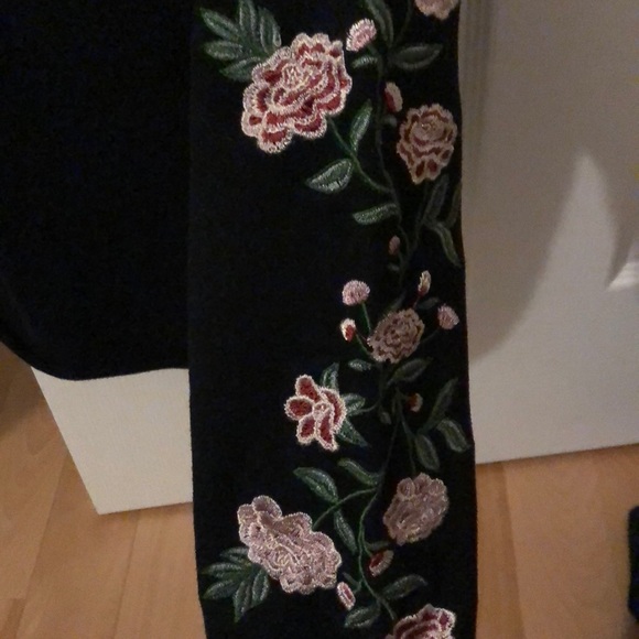 Cropped Long sleeve - Picture 3 of 3